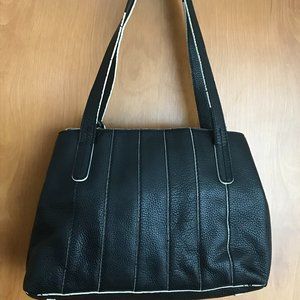 Etienne Aignier Black Genuine Leather Shoulder Bag